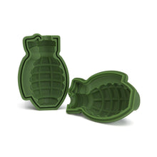 Load image into Gallery viewer, Grenade Shape 3D Ice Cube Mold Maker Silicone Trays Tool