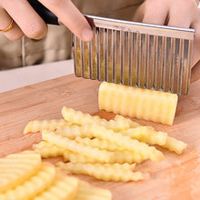 Load image into Gallery viewer, DIHE Wave Shaped Potato Cutter Stainless Steel Knife